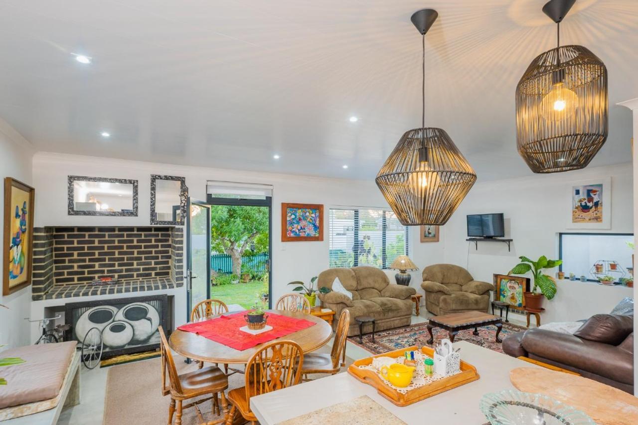 Oceans Cottage Struisbaai Kültér fotó