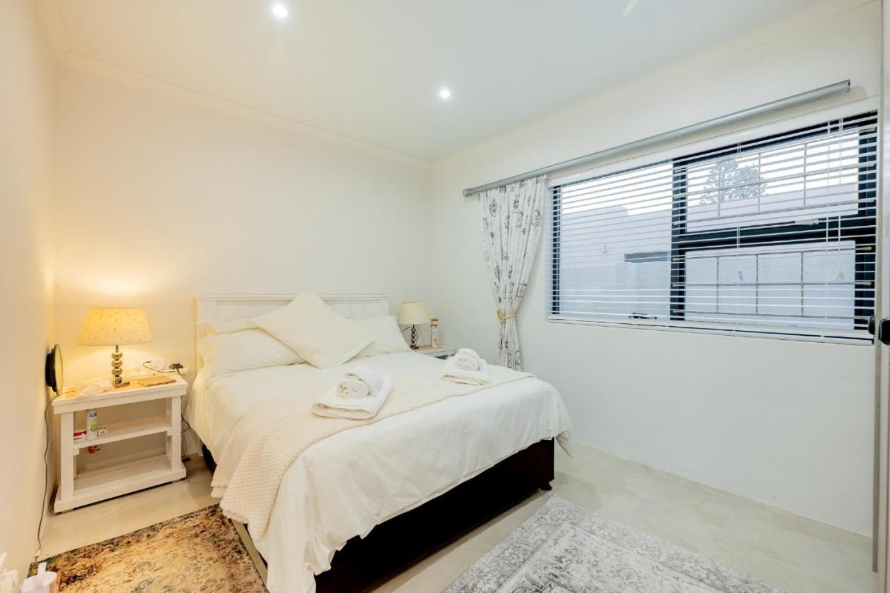 Oceans Cottage Struisbaai Kültér fotó
