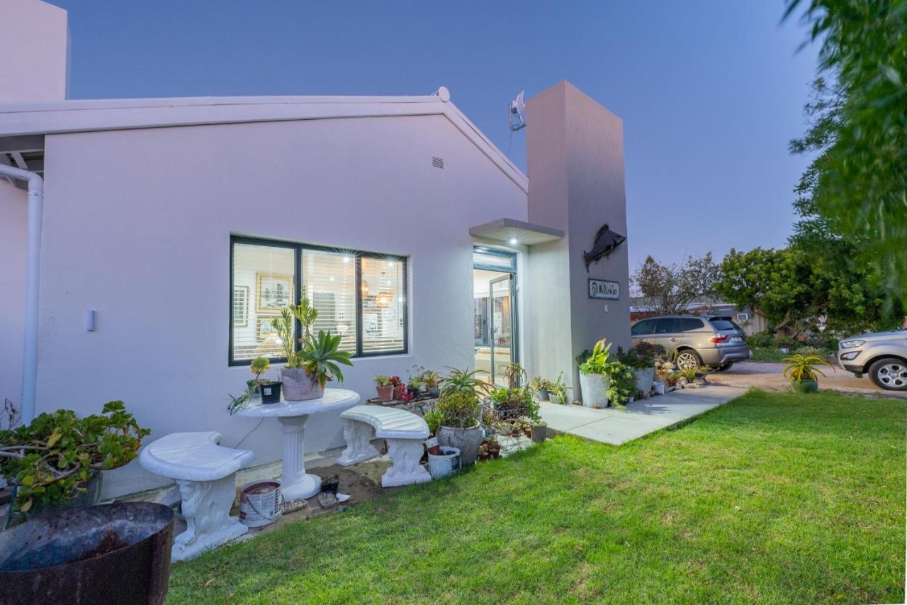 Oceans Cottage Struisbaai Kültér fotó